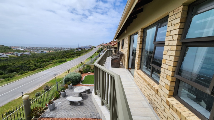 3 Bedroom Property for Sale in Seemeeu Park Western Cape